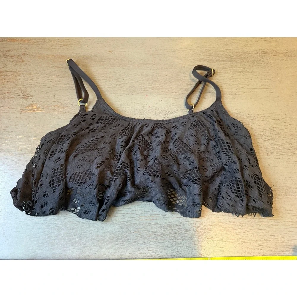 Kenneth Cole Reaction Black Crochet Lace Ruffle Bikini Top Size L RS5LE88